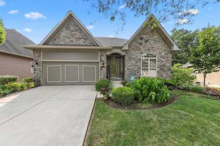 1205 Cobblestone Terr Lake St Louis, MO 63367