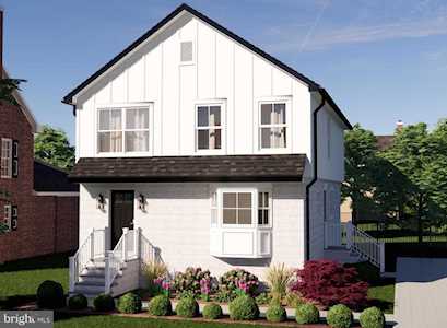 442 E Melrose Ave Westmont, NJ 08108