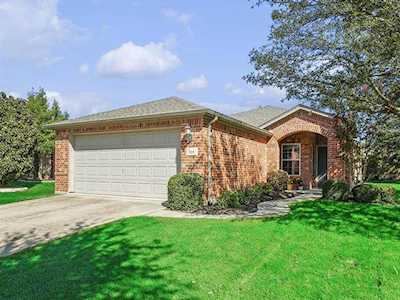 318 Oakland Hills Lane Frisco, TX 75036