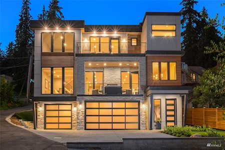 8345 NE Juanita Dr Kirkland, WA 98034