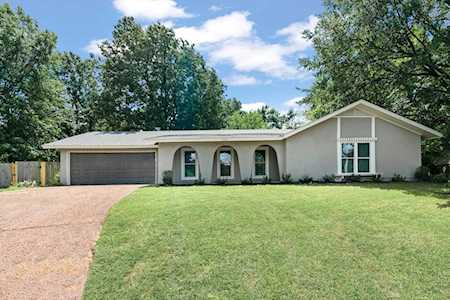 3096 Pine Allee Cv Memphis, TN 38115