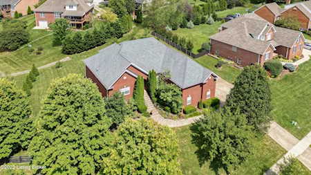 6612 Arbor Ridge Dr Crestwood, KY 40014