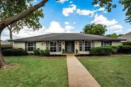 9012 Hunters Glen Trail Fort Worth, TX 76120