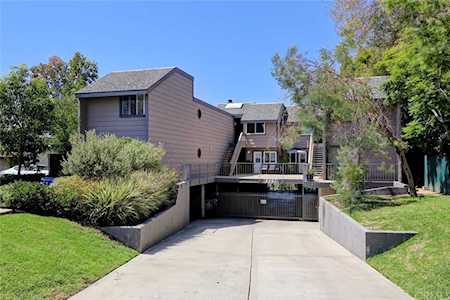2267 Pacific Ave #6 Costa Mesa, CA 92627