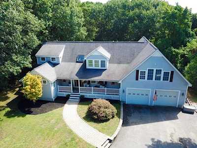 340 Mount Vernon St Lawrence, MA 01843