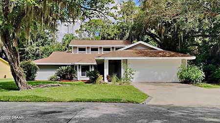 125 Hollow Branch Crossing Ormond Beach, FL 32174
