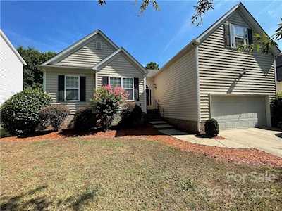 9535 Numenore Dr Charlotte, NC 28269