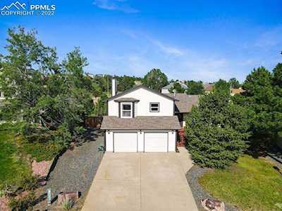 3325 Windjammer Drive Colorado Springs, CO 80920