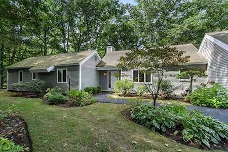 17 Coltsway #- Wayland, MA 01778