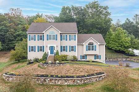 4 Myers Lane Billerica, MA 01862