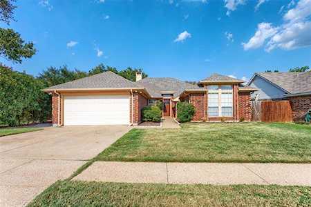 7016 Spring Creek Trail Watauga, TX 76148