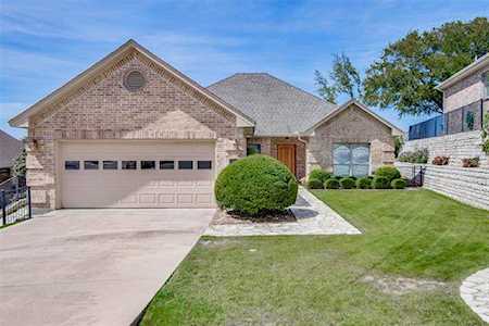 8820 Sundance Place Court Granbury, TX 76049