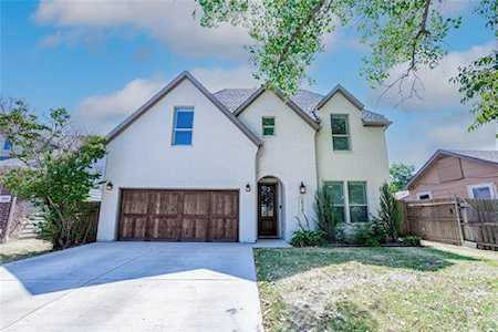 2929 Gordon Avenue Fort Worth, TX 76110