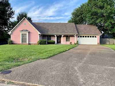 6741 Pheasant Walk Cv Memphis, TN 38141