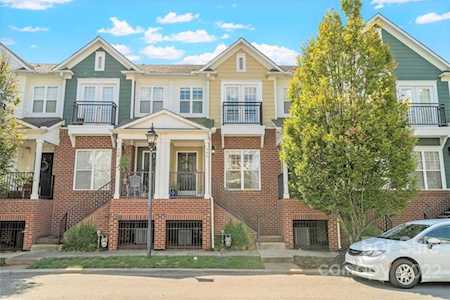 506 Village Park Dr Belmont, NC 28012
