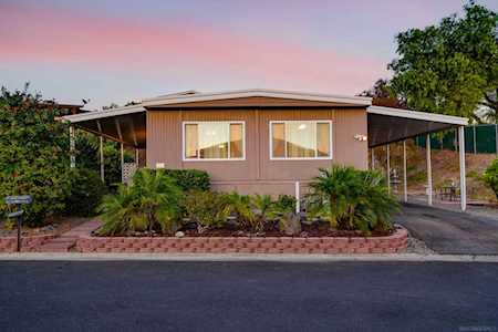 971 Borden Rd #SPC 31 San Marcos, CA 92069