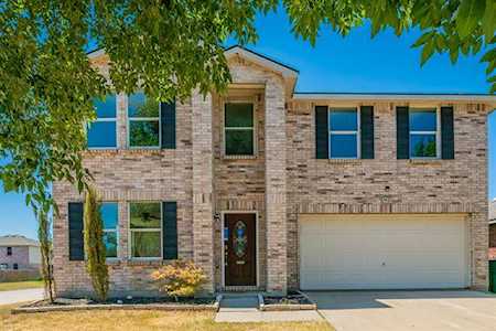 3426 Clydesdale Drive Denton, TX 76210