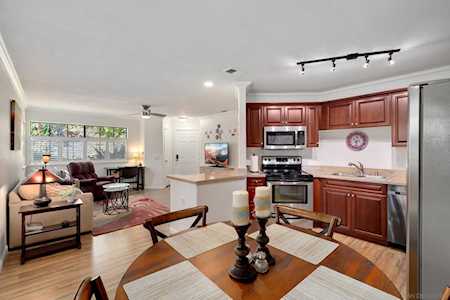 3451 Paseo De Alicia #5 Oceanside, CA 92056