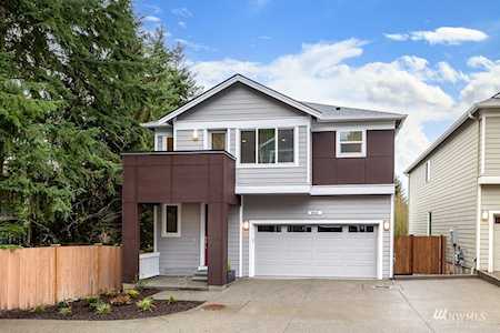 614 215th St SE #RM5 Bothell, WA 98012