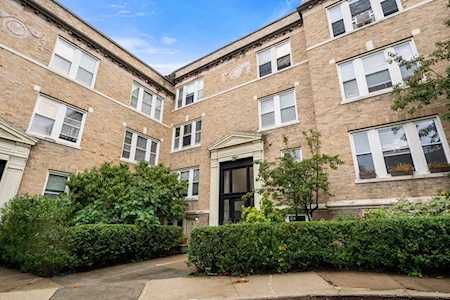233 Freeman St #3 Brookline, MA 02446