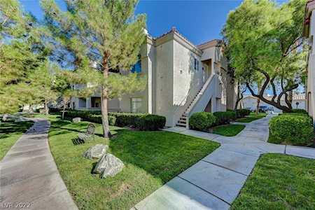 6480 Annie Oakley Dr #321 Las Vegas, NV 89120