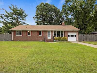 3212 Hornsea Rd Chesapeake, VA 23325
