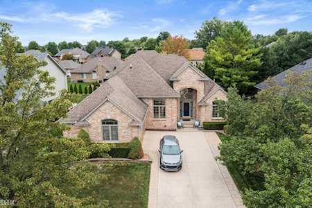 18289 Mackay Macomb, MI 48042