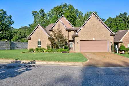 1691 Bellevue Grove Cv Memphis, TN 38016
