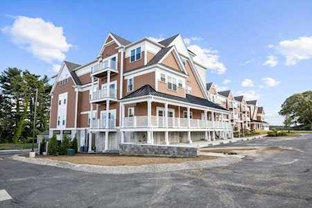 57 Long Point Rd #203 Lakeville, MA 02347