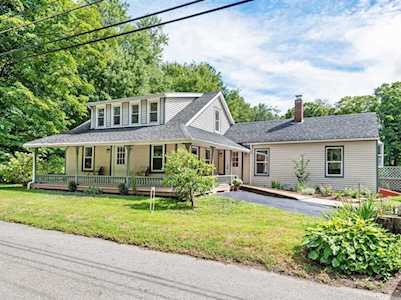 163 W Sturbridge Rd East Brookfield, MA 01515