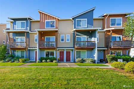 17418 118th Avenue Ct E #B Puyallup, WA 98374