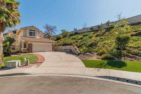11290 Corte Playa Azteca San Diego, CA 92124