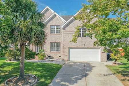 2049 Bierce Dr Virginia Beach, VA 23454