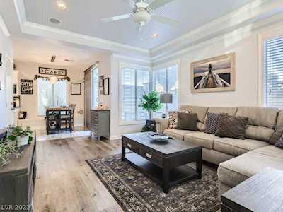 10471 Caroline Rose St Las Vegas, NV 89183