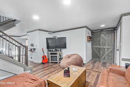 8206 N 32nd Avenue Phoenix, AZ 85051