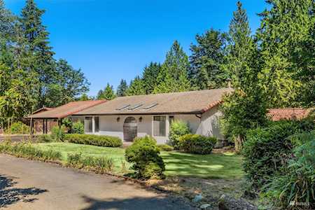 15306 223rd Ave NE Woodinville, WA 98077
