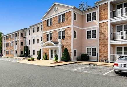 1 Millbrook Ln #109 Wakefield, MA 01880