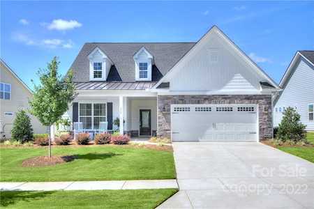 315 Conservancy Dr Belmont, NC 28012