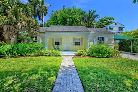 53 Palm Square Delray Beach, FL 33483
