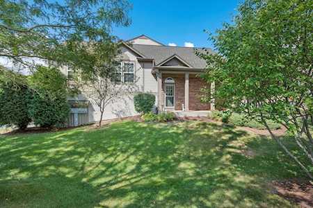 238 Devoe Dr Oswego, IL 60543