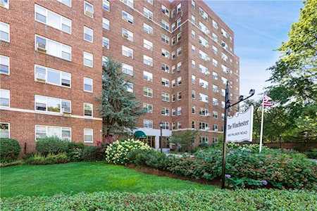 900 Palmer Road #10D Bronxville, NY 10708