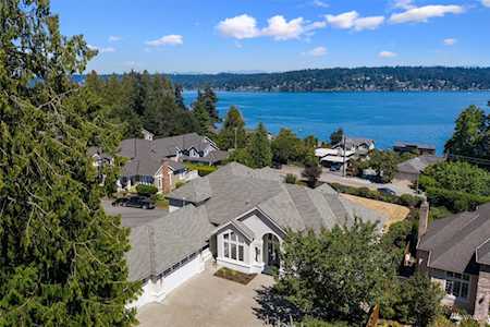 2930 170th Ave SE Bellevue, WA 98008