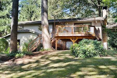 2122 239th Place SE Sammamish, WA 98075