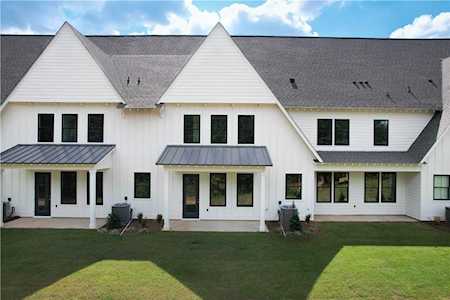 608 Cameron Ct Auburn, AL 36830