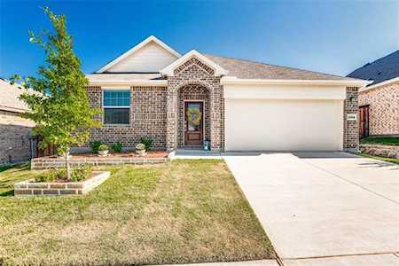 11600 Silver Queen Drive Aubrey, TX 76227