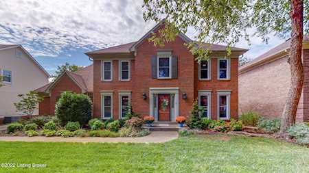 1024 Garden Creek Cir Louisville, KY 40223