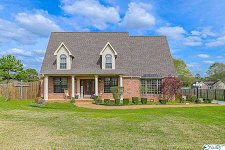 4106 South Chapel Hill Road Decatur, AL 35603