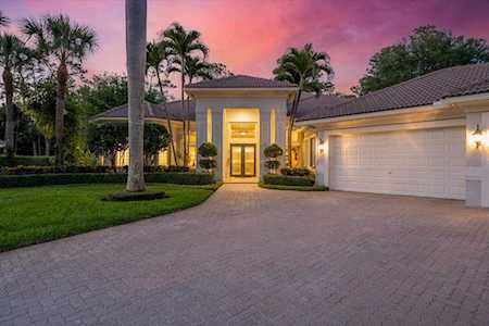 17218 Gulf Pine Circle Wellington, FL 33414