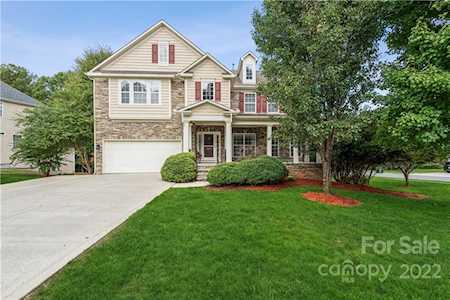 8100 Brisbin Dr Waxhaw, NC 28173