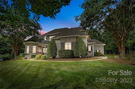 111 Brownstone Dr Mooresville, NC 28117